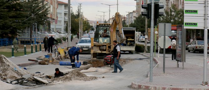 Büyükşehir’den 950 Km Su, 453 Km Kanalizasyon Şebekesi