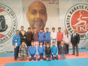 BELEDİYE SPOR KULÜBÜ KARATE TAKIMINDAN BAŞARI