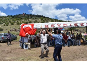 BAŞKAN TUTAL , TEPECİK VE MADENLİ YAYLA ŞENLİKLERİNE KATILDI