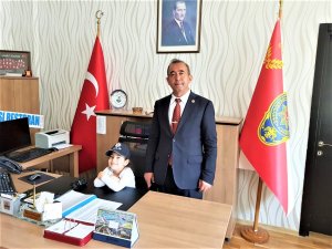 Anaokulu öğrencilerinden polise ziyaret