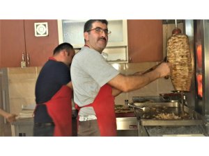 Bereket restoran görkemli bir törenle açıldı