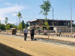 BAŞKAN TUTAL, ASFALTLAMA ÇALIŞMALARINI İNCELEDİ