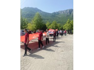 19 Mayıs Atatürk'ü Anma, Gençlik ve Spor Bayramı Gençlik ve Sağlık Yürüyüşü Yapıldı