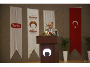 ÇİFTÇİLERİN GÖZÜ GIDA VE TARIM ÜNİVERSİTESİ'NDE YAPILAN BİLİMSEL ÇALIŞMALARA ÇEVRİLDİ