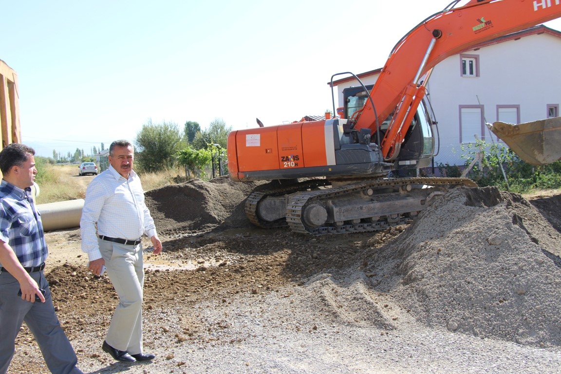 STAD MAHALLESİNDE KANALİZASYON YENİLEME ÇALIŞMAS