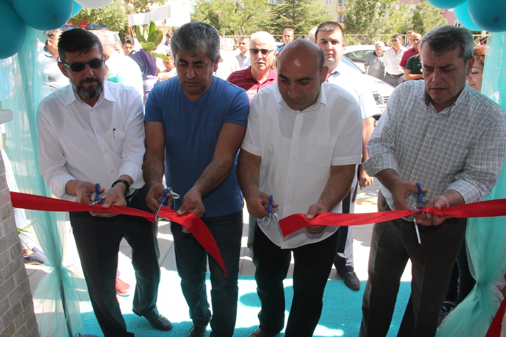 Çarşı restoran hizmete açıldı