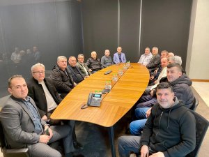 İLÇE BAŞKANI ARIN ETİ ALÜMİNYUMUN DEĞERİ BİLİNMELİDİR