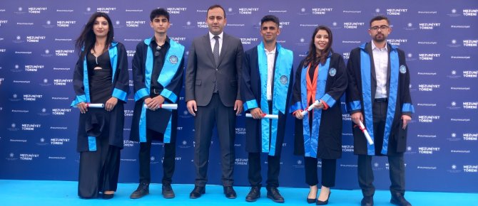 Seydişehir Ahmet Cengiz Mühendislik Fakültesinde Mezuniyet Sevinci Yaşandı..