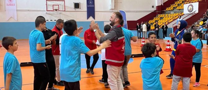 Engellilere 4.6 milyon tl evde bakım ücreti ödemesi gerçekleştirildi.