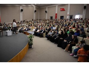 DİLEK CESUR SEVENLERİ İLE BULUŞTU
