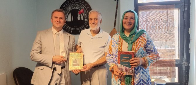 TARİHÇİ YAZAR ERCAN ARSLAN’DAN SELÇUKYA’DA İMZA GÜNÜ