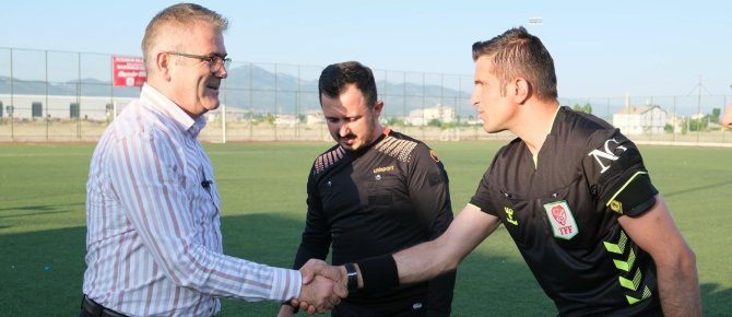 Başkanlık futbol turnuvası başladı