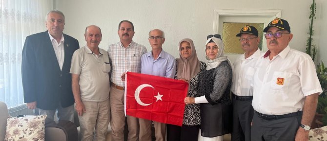 Şehit Ailelerine Anlamlı Ziyaret
