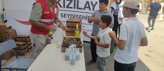 Kızılay’dan Üniversite Öğrencilerine Sıcak Karşılama...