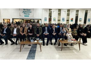 PEYGAMBERİMİZ VE AİLE AHLÂKI KONULU KONFERANSA YOĞUN İLGİ