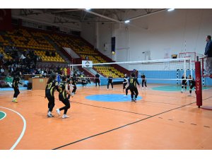 baskanlik-voleybol-turnuvasi-1.jpg