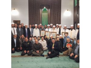 Seyyid Harun Velî Camii Derneği’nden Mukabele Hocalarına Anlamlı Hediye...