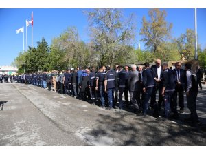 BAŞKAN ERKOYUNCU ÇALIŞANLARLA BAYRAMLAŞTI