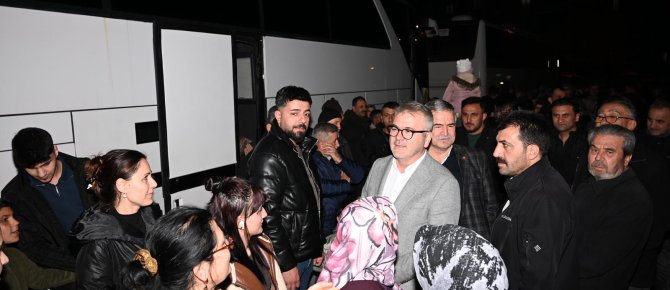 BAŞKAN USTAOĞLU, UMRECİLERİ UĞURLADI