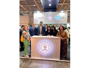 ÜNÜVAR KARDEŞLER  İTALYA ULUSLARARASI KİTAP FUARINA KATILDI