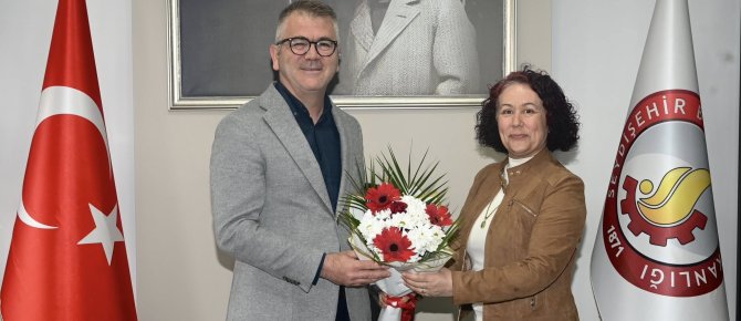 BAŞKAN USTAOĞLU, YAZAR ÜNÜVAR’I AĞIRLADI