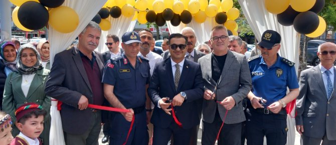 Çocuk Gelişimciler Günü’nde “Marifetli Gençlik Şenliği” Sergisi Açıldı...
