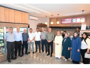 SEYDİŞEHİR BELEDİYESİ'NDEN VATANDAŞLARA AŞURE İKRAMI