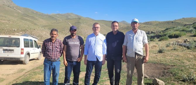 BAŞKAN HASAN USTAOĞLU'NDAN YAYLACIK MAHALLESİ'NE ZİYARET