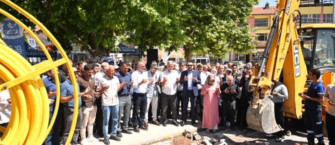 SEYDİŞEHİR’İN 4 MAHALLESİNDE DOĞALGAZ ÇALIŞMALARI BAŞLADI