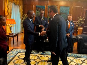 CHP Konya Milletvekili Barış Bektaş’tan, Angola parlamentosunda resmi ziyarette