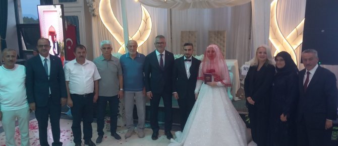 Mehmet Tutal’ın oğlu dünya evine girdi