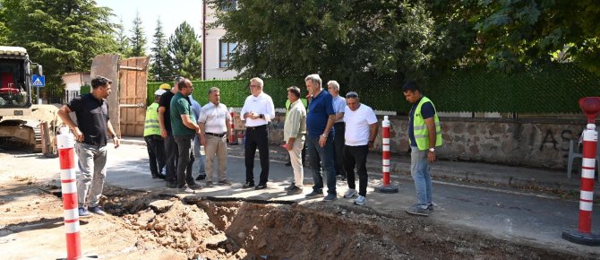 BAŞKAN USTAOĞLU, “KOSKİ ALTYAPI ÇALIŞMALARI SÜRÜYOR”