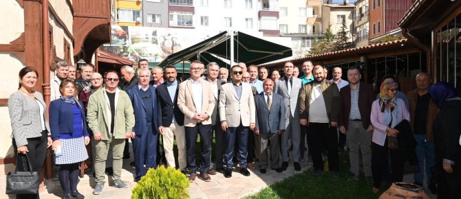KÜPENİNİN İNCİSİ DERGİSİNİN 20. GALASI YAPILDI