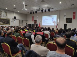 -Konya’da Emniyet Mensupları “Basın Kartı” Hakkında Bilgilendirildi